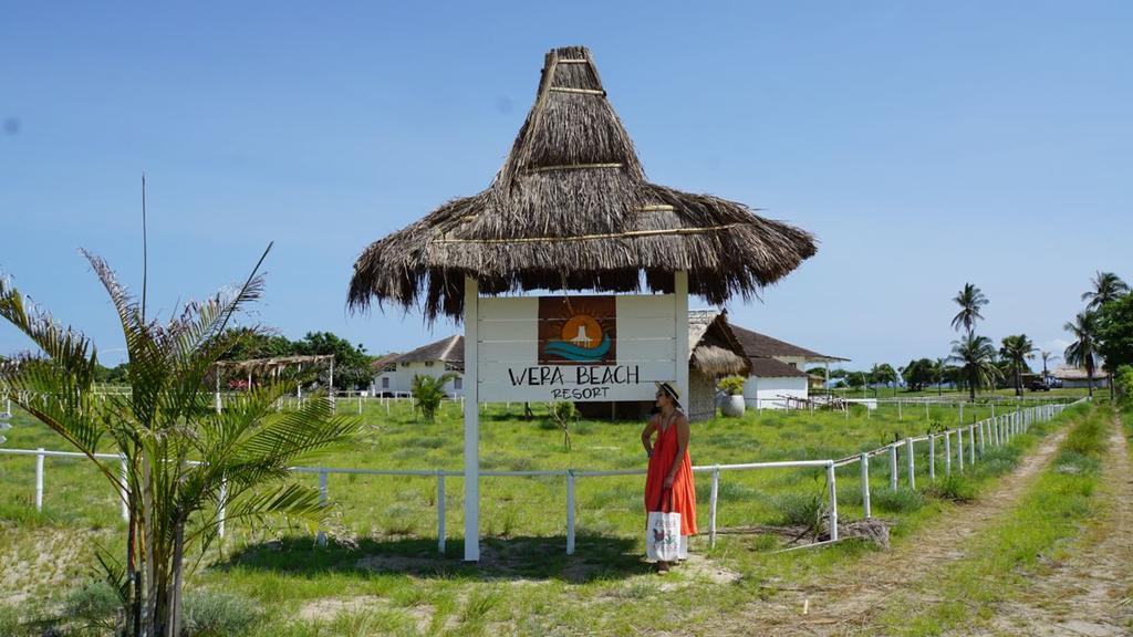 Wera Beach Kadumbul Exterior photo